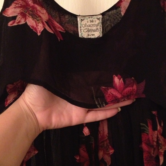 Pretty Sheer Top GIFTED - Picture 3 of 3