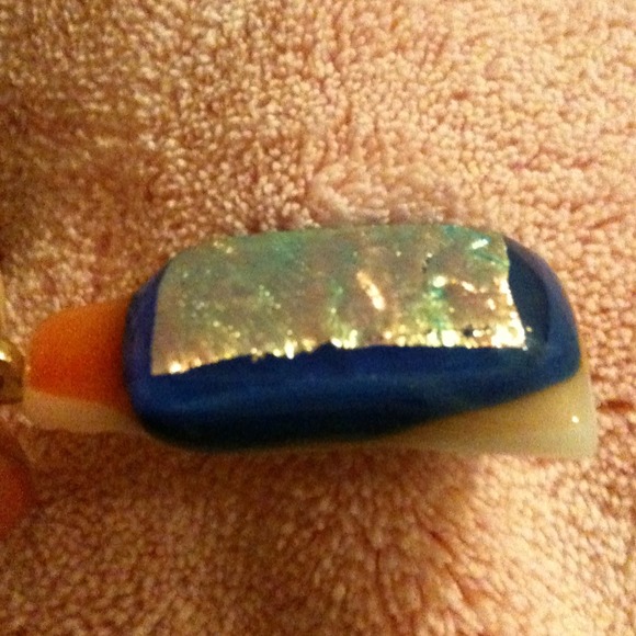 Fused Glass Gold Bale Pendant - Picture 4 of 4