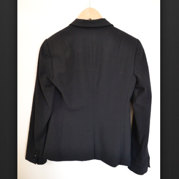 GAP Classic black blazer (size 0) - Picture 2 of 3