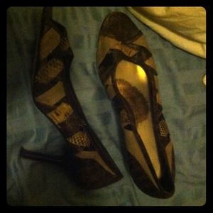 Nine West faux snake skin open toe heels 2.5' heel