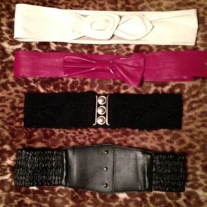 SOLD!!✔Assorted Belts