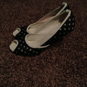 Polka Dot wedges- gently used, so cute! 😃