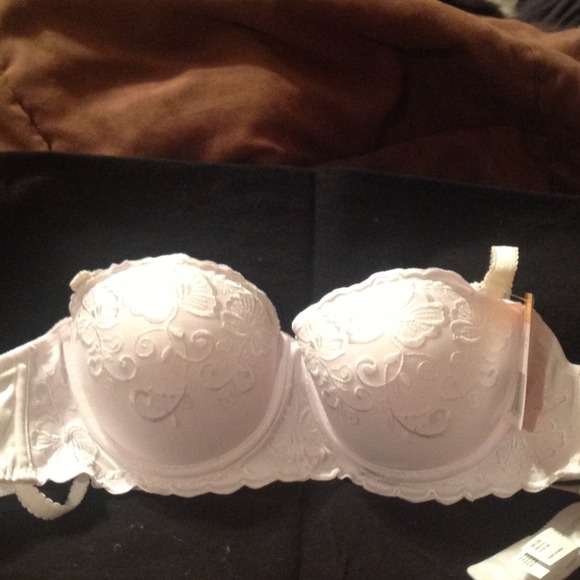 Brand new bra