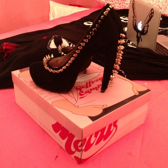 Jeffrey Campbell spike pumps - Picture 3 of 4