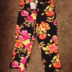 Floral dress pants 🌺