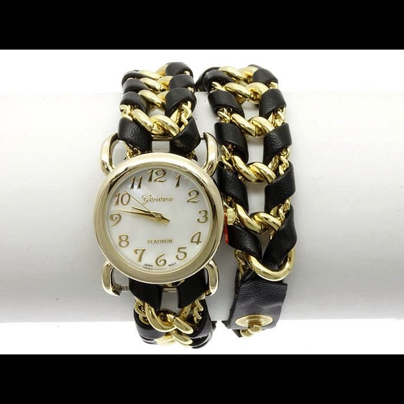 Jewelry - 🎉Now Available🎉 Watch/Bracelet