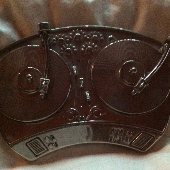 Silver Star Original \'TurnTables\' Belt Buckle