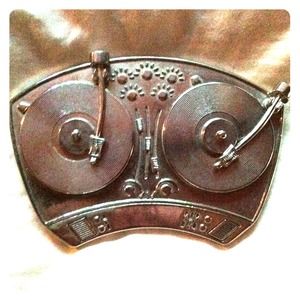 Silver Star Original 'TurnTables' Belt Buckle