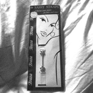 Sassy Straps, Change the straps on bras and tops