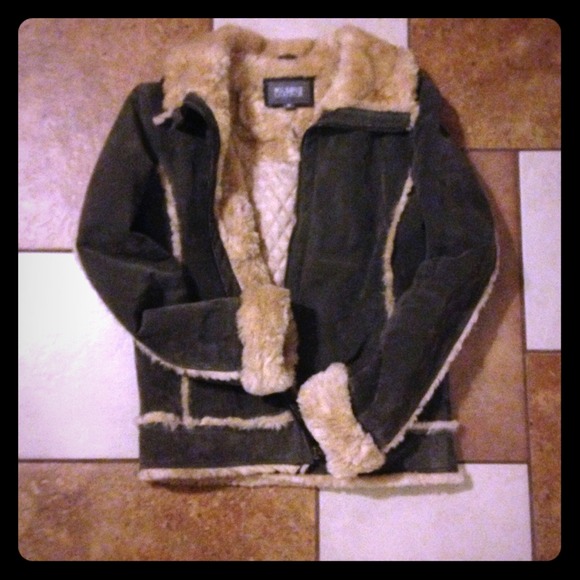 Wilson's Leather Jacket - Picture 1 of 3