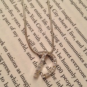 🌸D🌸 charm necklace