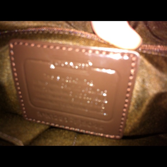 Authentic Coach purse - Picture 3 of 4