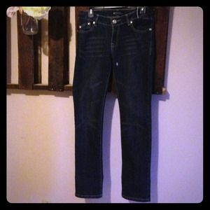 ✨SOLD!✨ Straight leg Rock & Republic jeans