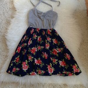 Forever 21 Dresses - Sold Forever 21 xs dress Forever 21 Dresses - Sold Forever 21 xs dress