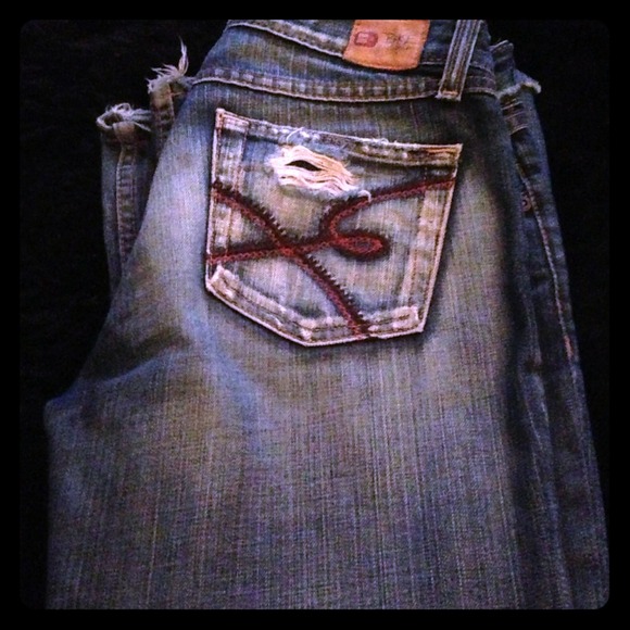 💥SOLD💥 Buckle BKE jeans