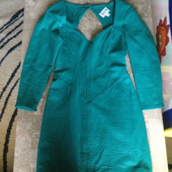 🌟REDUCED🌟Emerald Green Leather Dress
