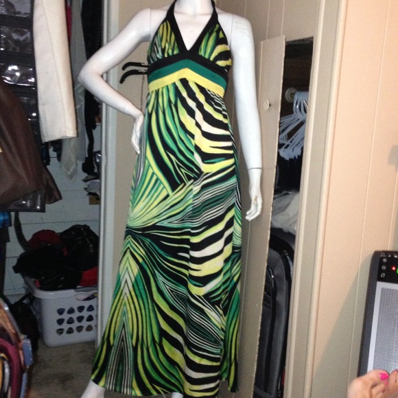 🚫SOLD🚫NWT long summer dress XS green, yellow
