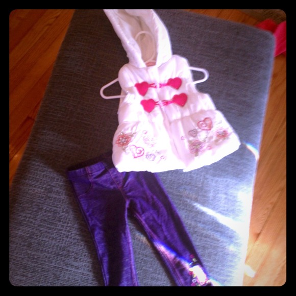 SOLD White Hooded vest w/toggles & Purple Leggings