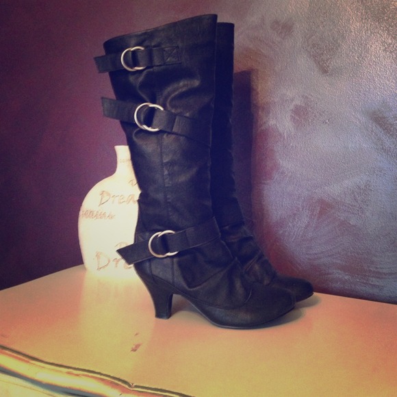 Charlotte Russe Boots - Black Knee High Boots w Buckles and straps