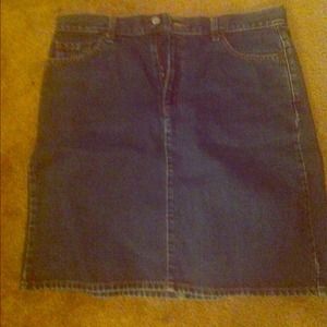 Cute jean skirt like new ❤❤