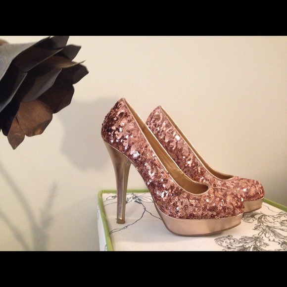 Shoes - Rose gold sequin heels