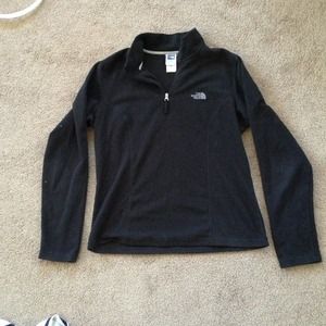 Lightweight North Face fleece