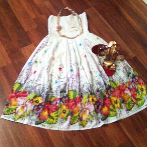 cristinalove  Dresses & Skirts - Sold