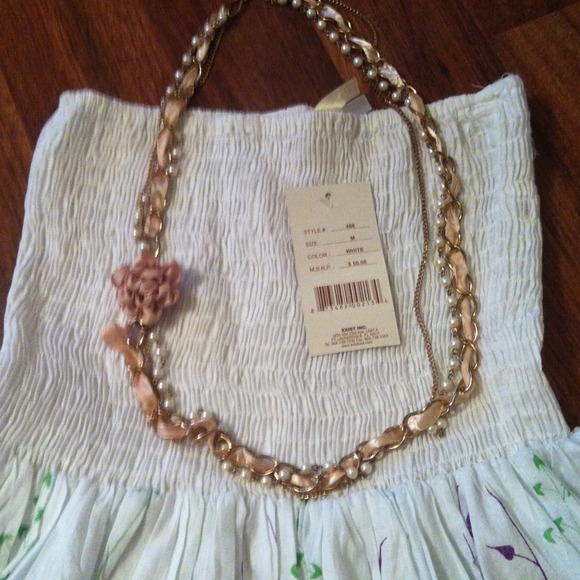 Sold - Picture 2 of 4