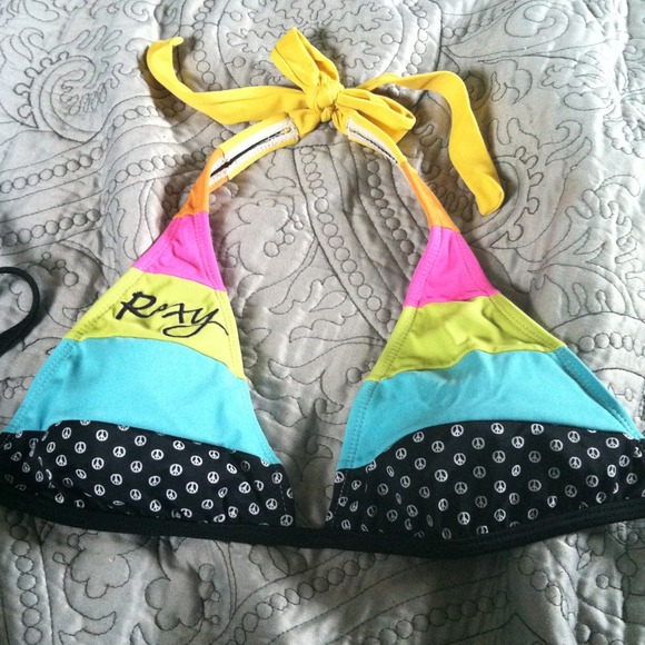 Roxy bathing suit top
