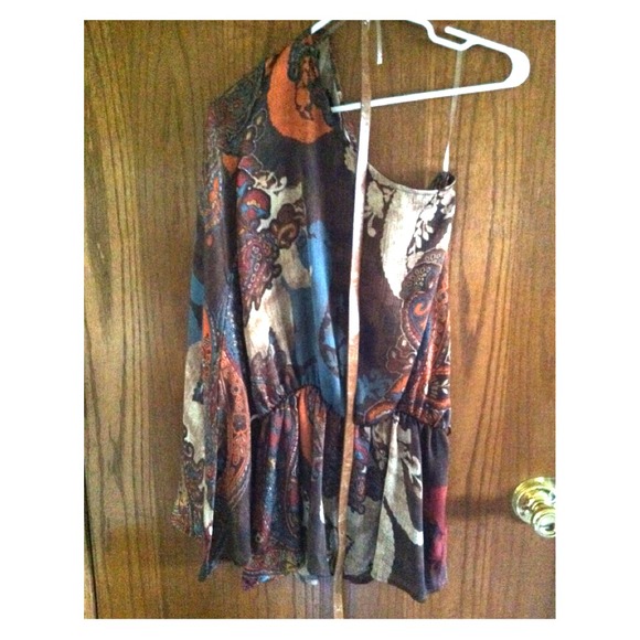 One shoulder hippy top