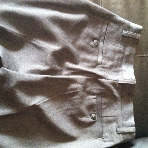 Beautiful gray slacks - Picture 4 of 4