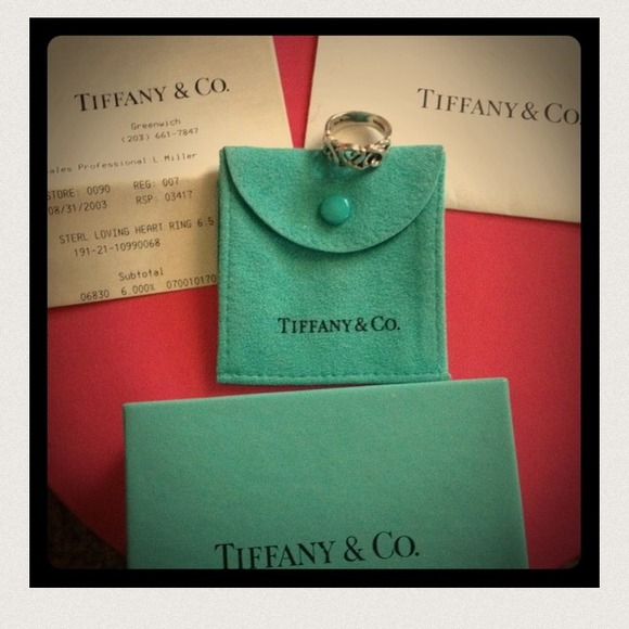 Tiffany & Co Loving Heart ring 6.5 receipt box - Picture 3 of 3
