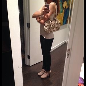 DV Collection Beige Handbag