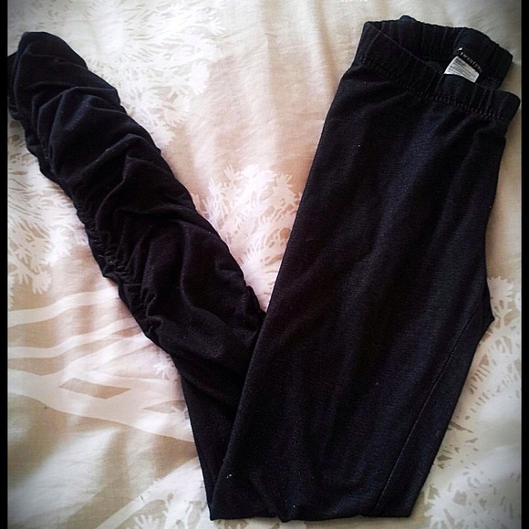 Black Jegging's