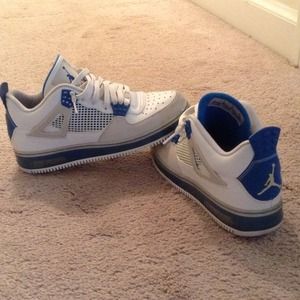 Nike authentic fusion military 4s men's