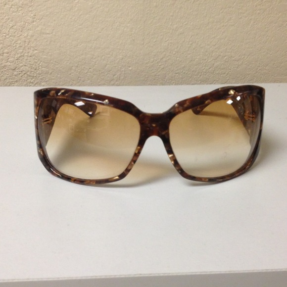 AUTHENTIC Womens Gucci sunglasses - tortoise shell