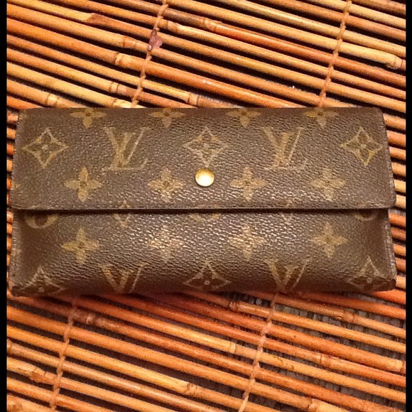 Louis Vuitton | Bags | Authentic Lv Porte Tresor Organizer Wallet M6215 |  Poshmark