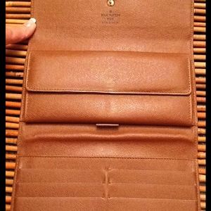 Louis Vuitton Brown Long Monogram M61215 Men Women Unisex Monogram  (Tri-fold) Wallet Listed By eLADY - Tradesy