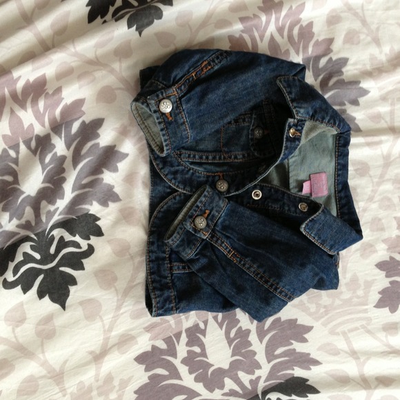 Baby girl 6-12 mos jean jacket