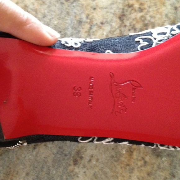 ❌Sold❌ Auth. Christian Louboutin flats 39 - Picture 3 of 4