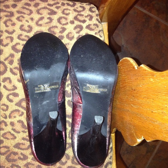 HOT BKE Heels from Buckle! Size 7.5 - Picture 3 of 4