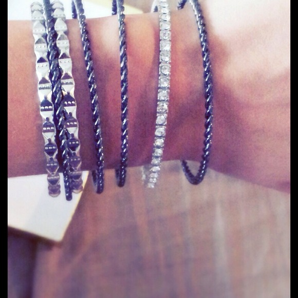 Bangle Set of 7pcs