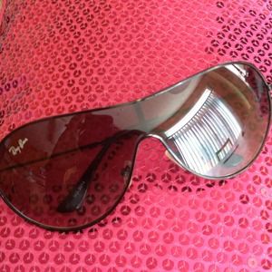 Ray ban inspired sunglasses.