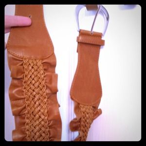 🎉Traded🎉Fashion belt. M/L