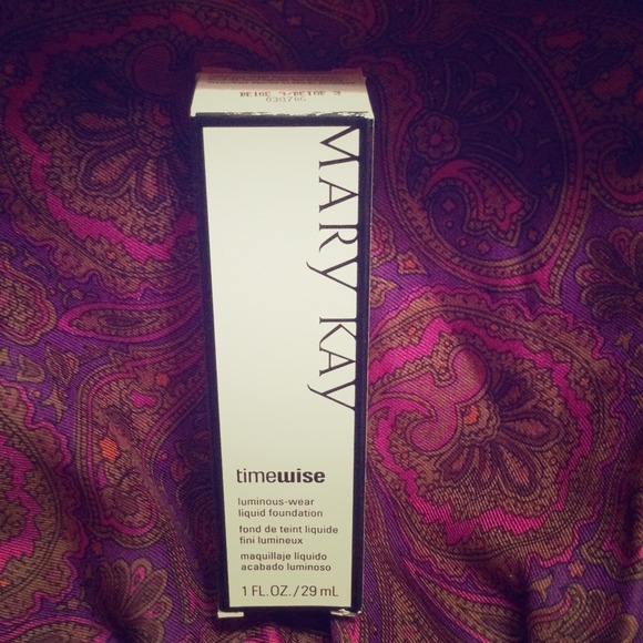 Mary Kay makeup liquid foundation