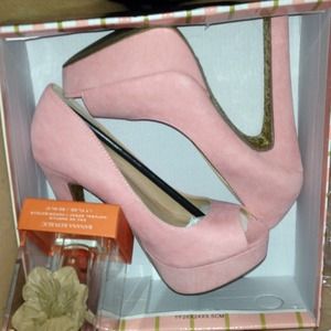 Light pink agaci heels