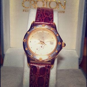 Gold Tone Croton Guitar Wristwatch - Female