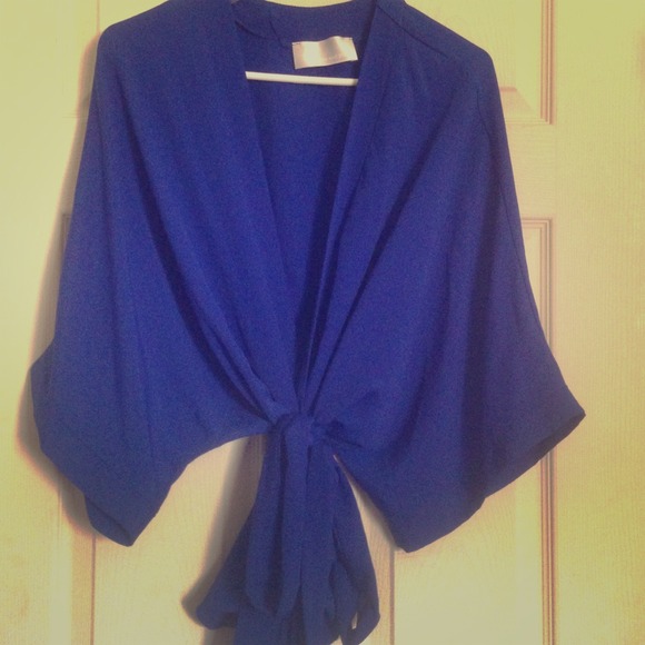 (NWOT) Classy Kimono..REDUCED