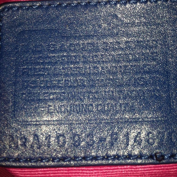 Hold!!!! - Picture 2 of 4