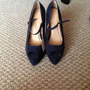 Forever 21 peep toe heels